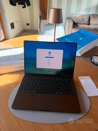 Macbook pro m5 black