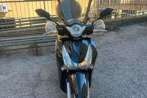 HONDA SH 125 ABS  START & STOP