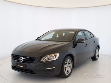 VOLVO S60 2.0 d4 Kinetic 190cv - IVA ESPOSTA