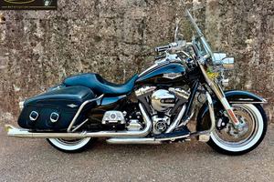 Harley-davidson FLHRC Road King Classic 2014