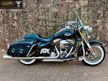 Harley-davidson FLHRC Road King Classic 2014