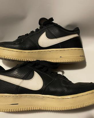 Nike Air Force 1 ‘07 NBA nere