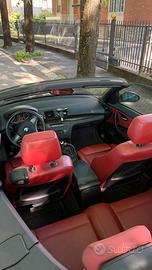 BMW serie 1 Cabrio 118i interni pelle rossi (rara)