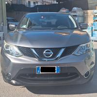Nissan qashqai 2015