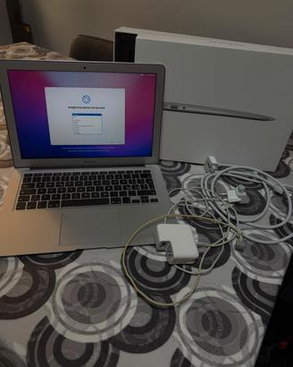 Apple MacBook Air 13'm (2017) 128 GB