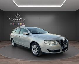 VOLKSWAGEN Passat 2.0 TDI DPF Var. DSG Highline