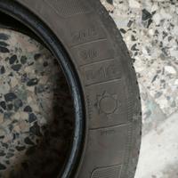 Gomme Estive 205/60 R16