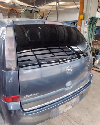 Portellone nudo OPEL MERIVA del 2006