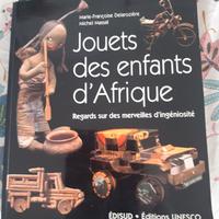 les jouets des enfants d'Afrique