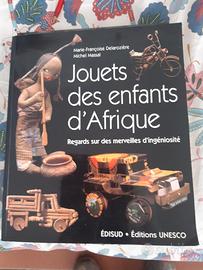 les jouets des enfants d'Afrique
