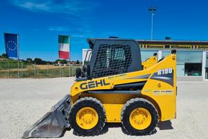 MINIPALA GEHL R 190 A NOLEGGIO
