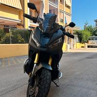 Honda xadv 750