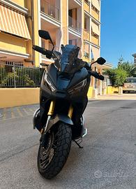 Honda xadv 750