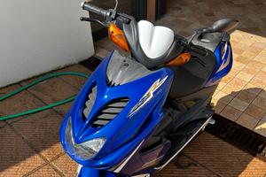 Yamaha Aerox 50 - 2012