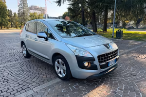 Peugeout 3008 1.6 benzina 120CV.