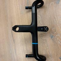 Manubrio integrato in carbonio Giant slr