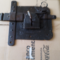 Antica serratura epoca 600