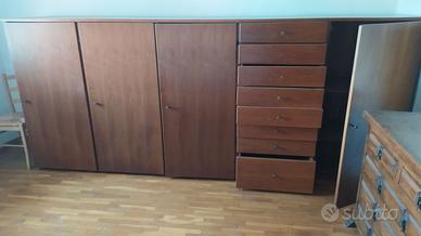 armadio legno massello