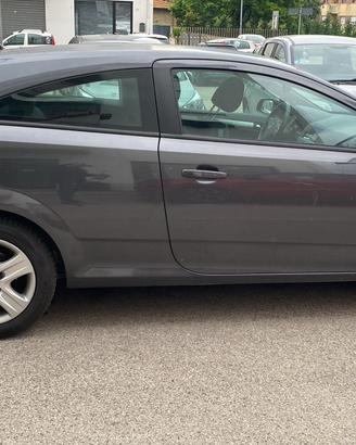 Opel gtc