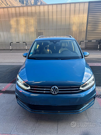? Volkswagen Touran 2.0 TDI DSG 150CV Highline -