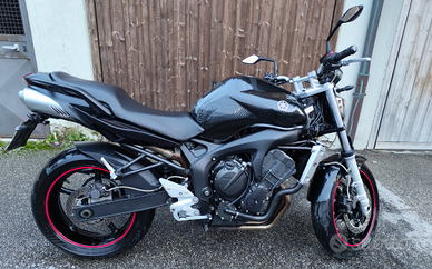 Yamaha FZ6