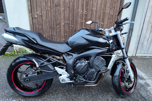Yamaha FZ6