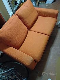 Divano 2 posti