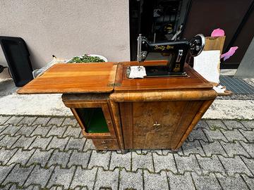 Macchina da cucire a pedale FRITZ NU