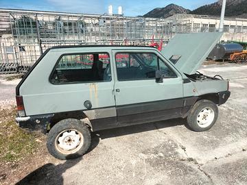 FIAT Panda 4x4 anno 1985 5000 esemplari