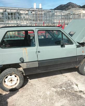 FIAT Panda 4x4 anno 1985 5000 esemplari