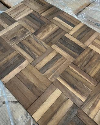 Parquet in legno d’imbuia 83mq