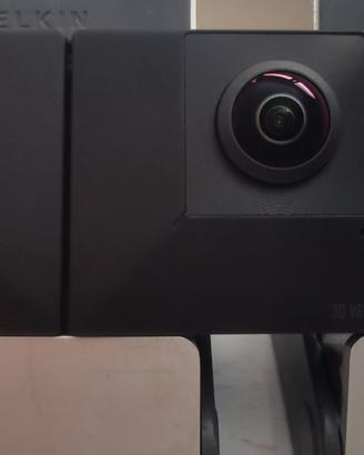 Insta360 Evo videocamera 360 2D e 180 3D rarità