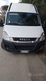 Furgone Daily Iveco 2.3