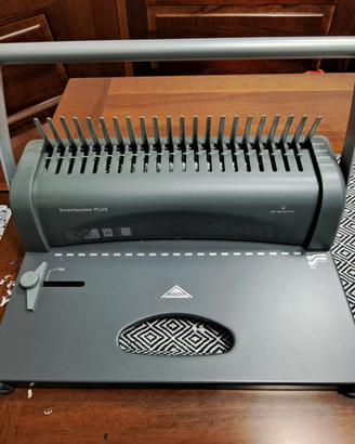 Rilegatrice ad anelli formato A4