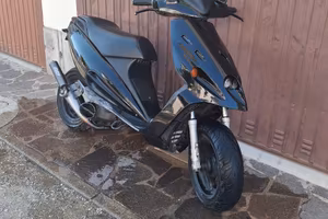 Phantom f12 50cc scooter