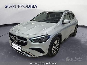 Mercedes-Benz GLA GLA-H247 2023 200 d Progres...