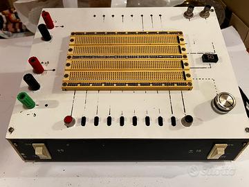 banco vintage per prova componenti elettronici