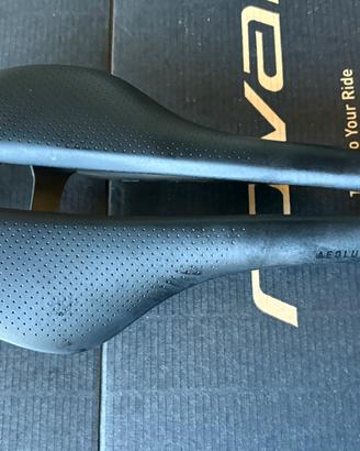 Sella trek bontrager aeolus rsl 145