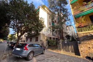 3 LOCALI A FIRENZE