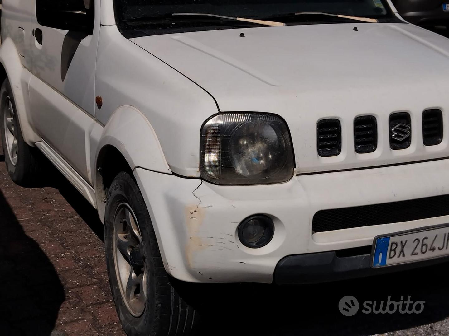 Suzuki Jimny 2002 photo 5