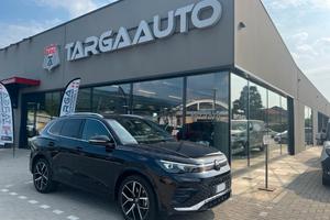 Volkswagen Tiguan 2.0 tdi R-Line 150cv dsg