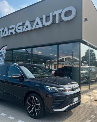 Volkswagen Tiguan 2.0 tdi R-Line 150cv dsg