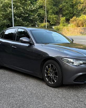 Alfa Romeo Giulia 2019