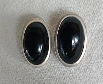 Orecchini a buco vintage ovali in bacalite nera 
