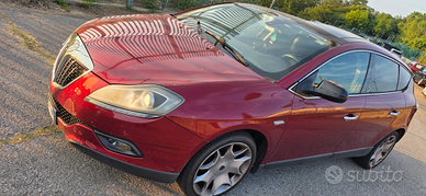 Lancia delta 1.6 anno 2009