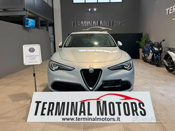 Alfa Romeo Stelvio 2.2 Turbodiesel 190 CV AT8 RWD 