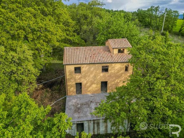 Sorano - Rustico immerso nel verde