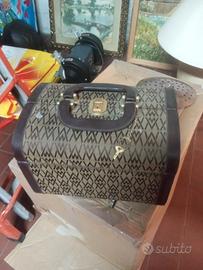 Trus Vintage 