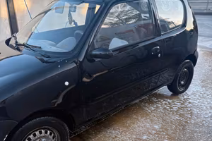 FIAT 600