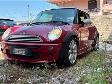 Mini cooper r50 1.6